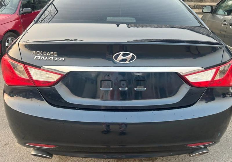 Main image of 2013 Hyundai Sonata